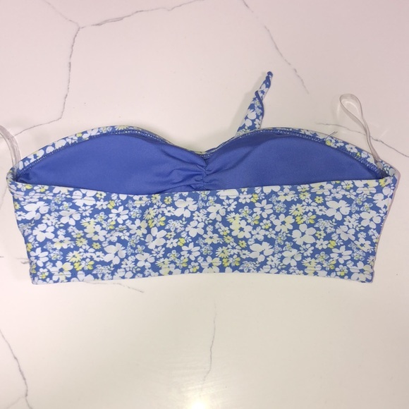 Forever21 Bandeau Floral Bikini Top - Picture 3 of 6